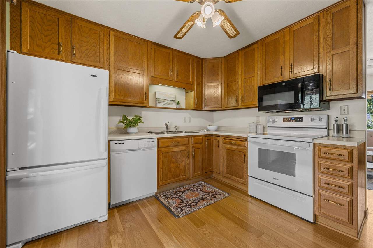1108 Dover Street Iowa City IA 52240