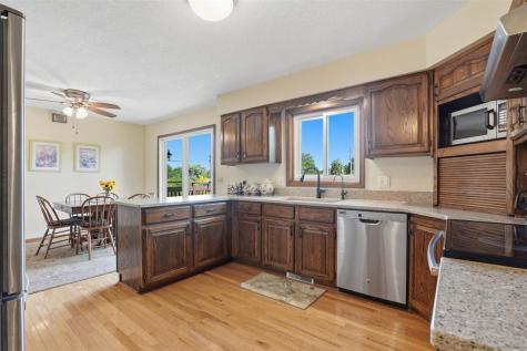 3112 24th Avenue Marion IA 52302