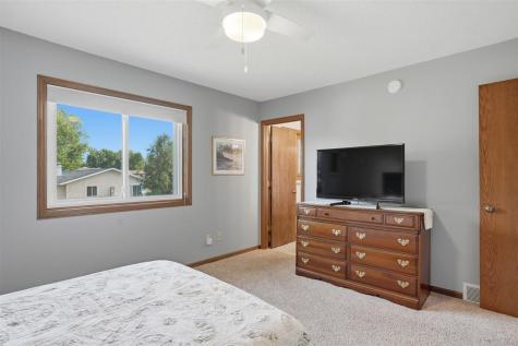 3112 24th Avenue Marion IA 52302