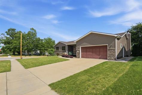 3112 24th Avenue Marion IA 52302