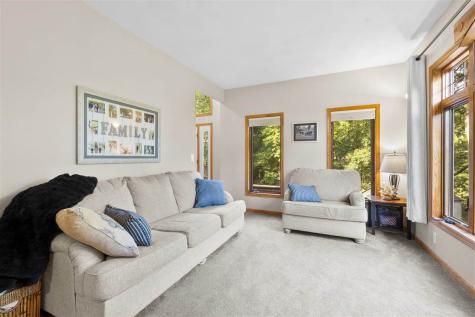 3256 Meadow Ridge Road NE Solon IA 52333