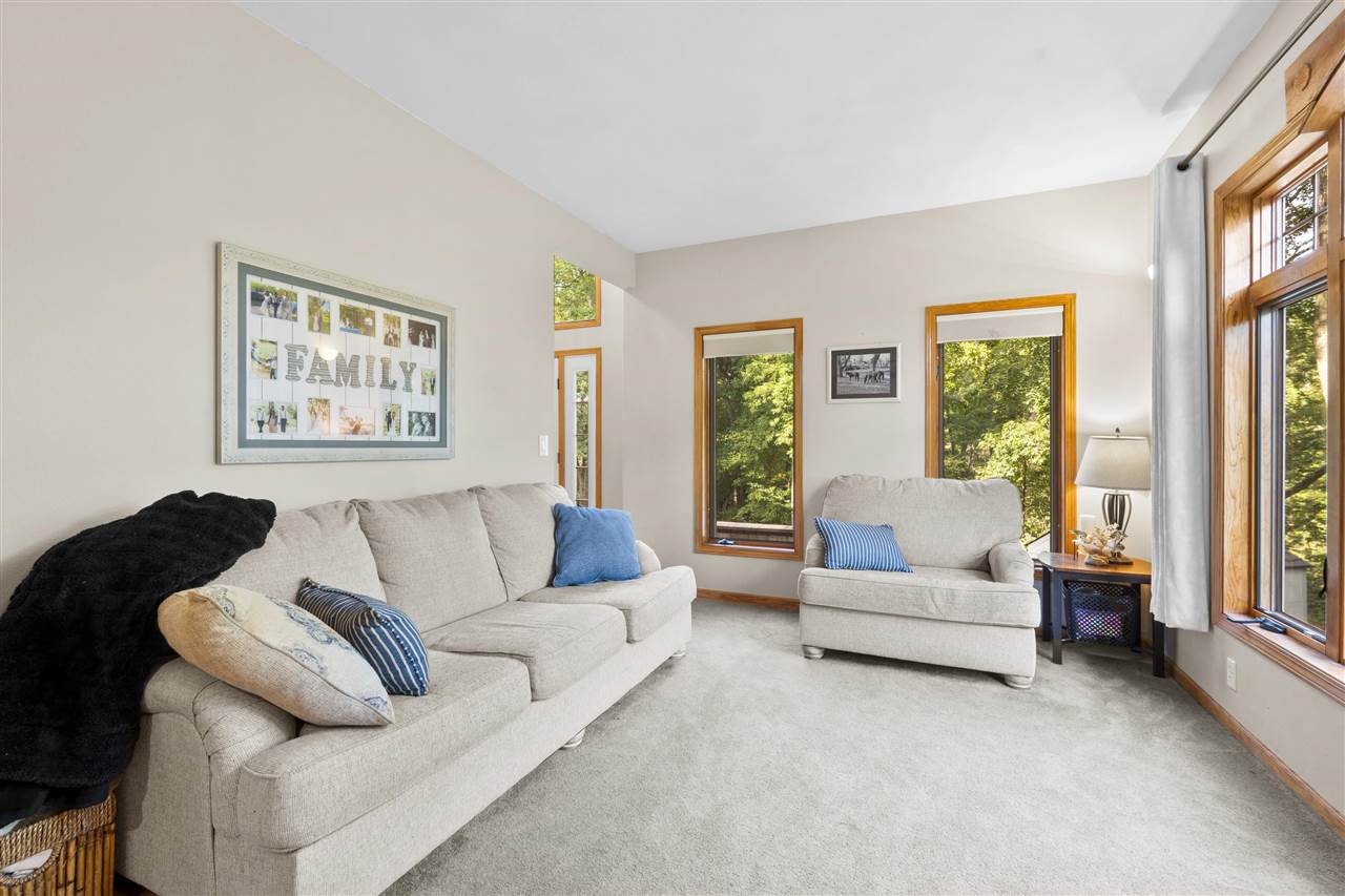 3256 Meadow Ridge Road NE Solon IA 52333