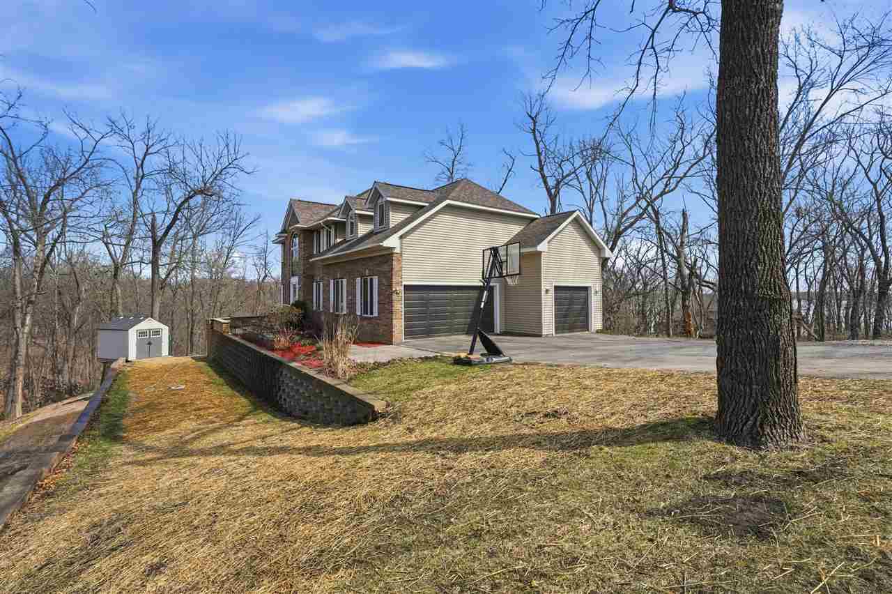 3256 Meadow Ridge Road NE Solon IA 52333