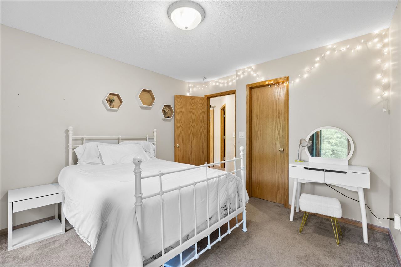 3256 Meadow Ridge Road NE Solon IA 52333