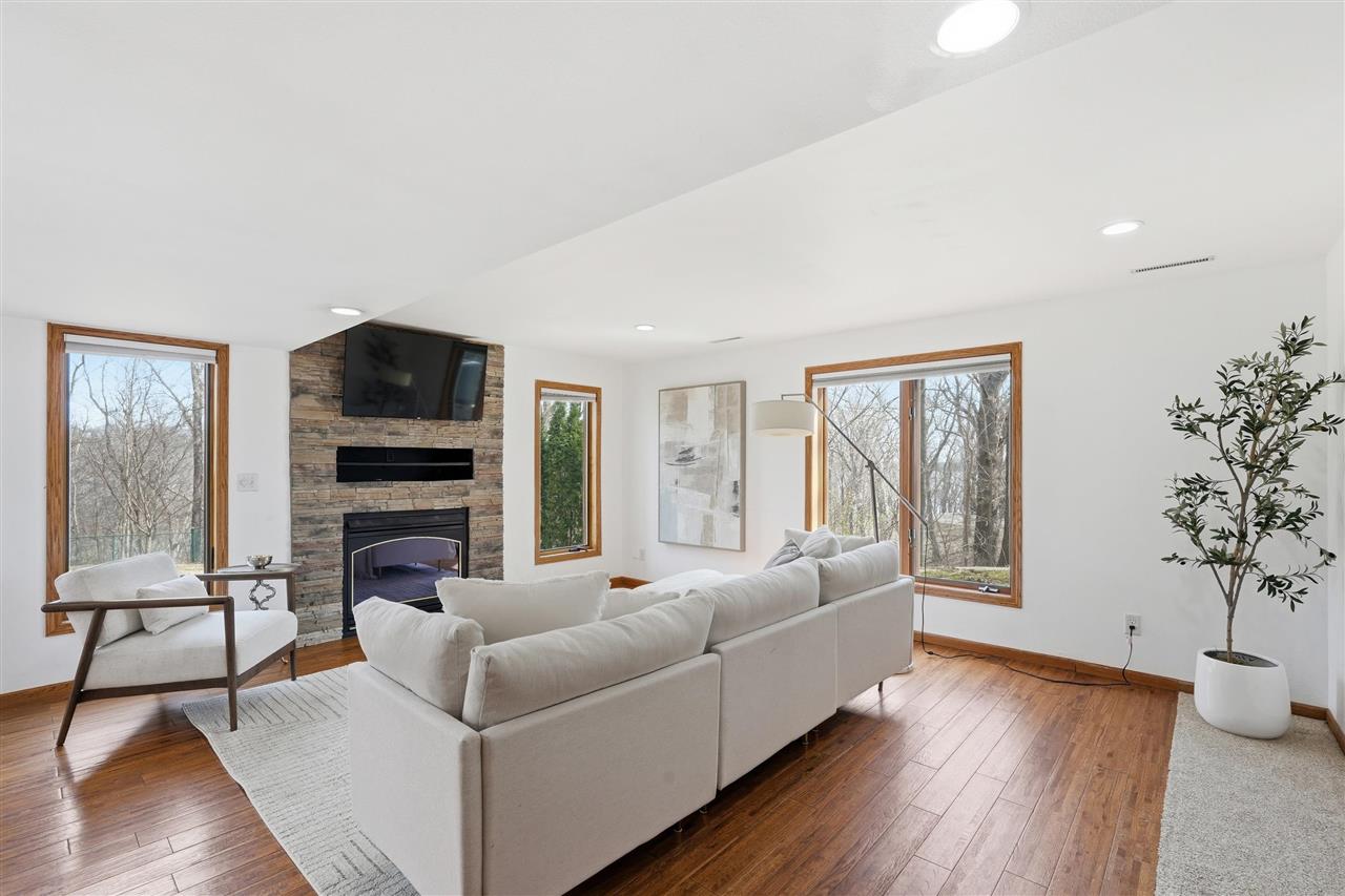 3256 Meadow Ridge Road NE Solon IA 52333