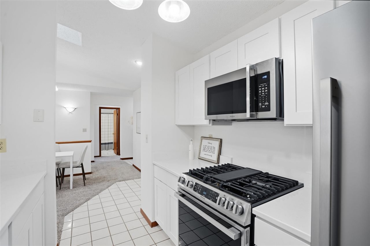 1003 Cambria Court Iowa City IA 52246