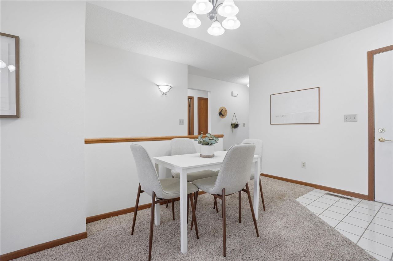 1003 Cambria Court Iowa City IA 52246