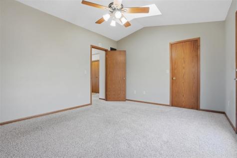 1003 Cambria Court Iowa City IA 52246