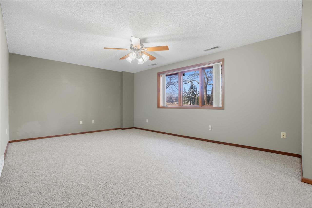 1003 Cambria Court Iowa City IA 52246