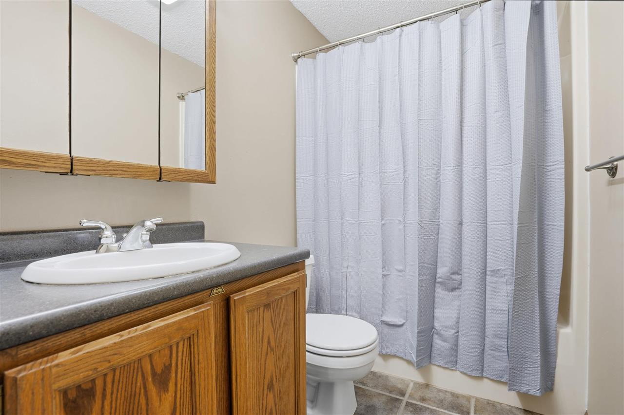 1003 Cambria Court Iowa City IA 52246