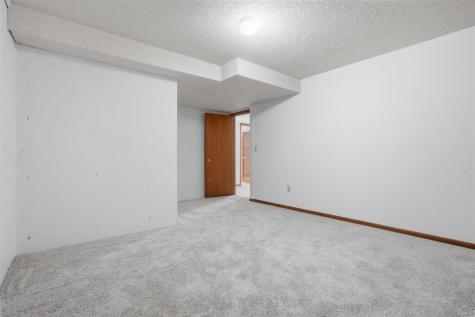 1003 Cambria Court Iowa City IA 52246