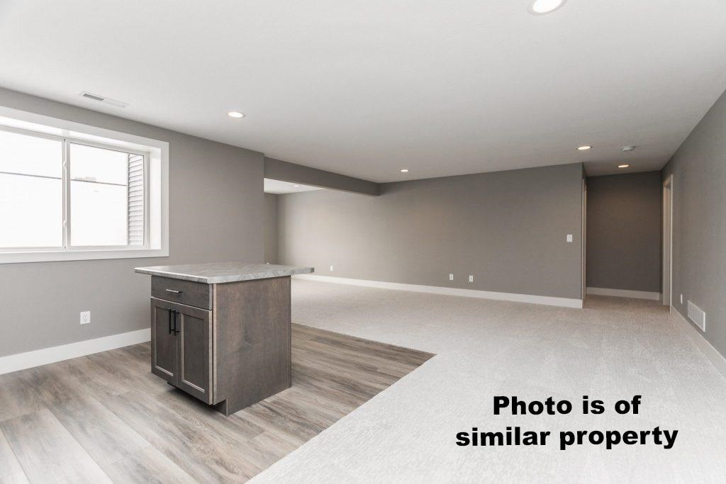 717 Pointer Circle Center Point IA 52213