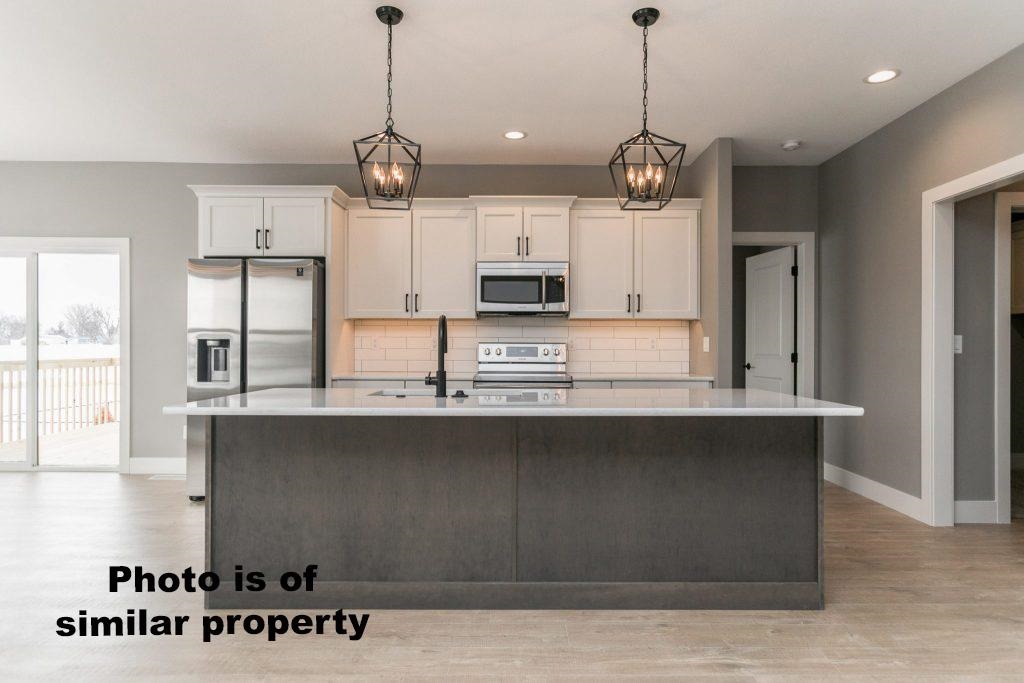 717 Pointer Circle Center Point IA 52213