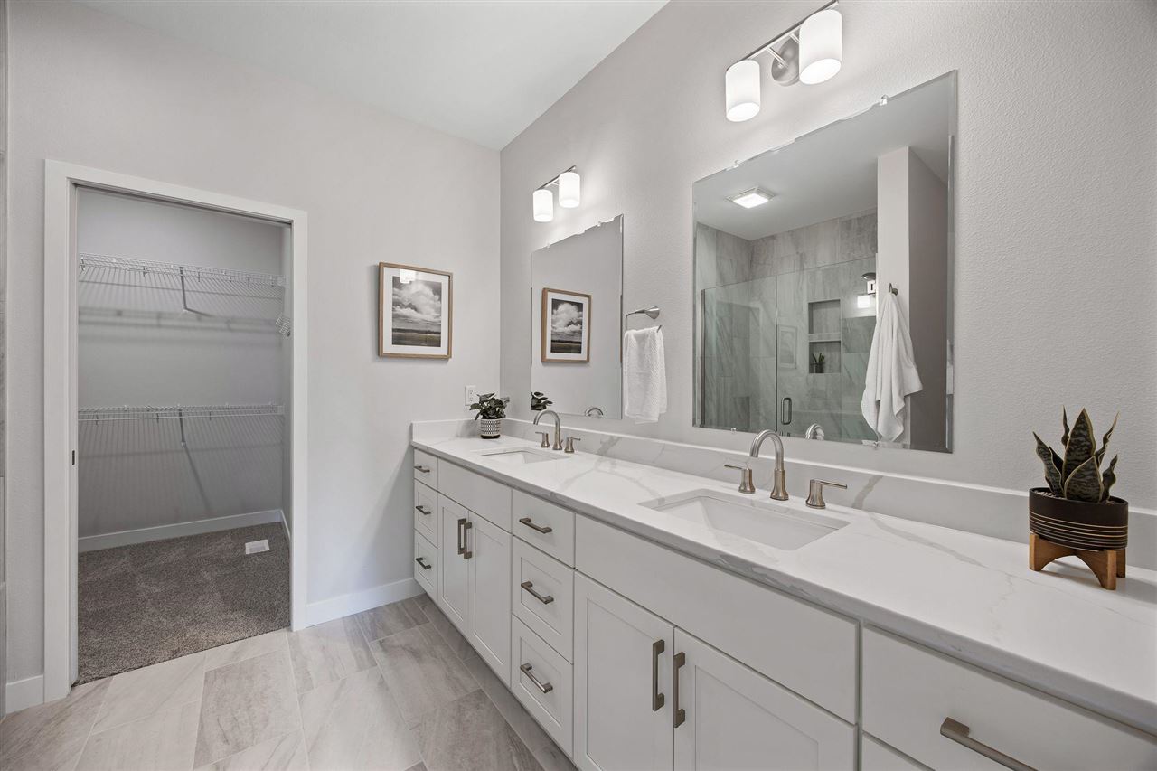 706 Silver Lane Iowa City IA 52245