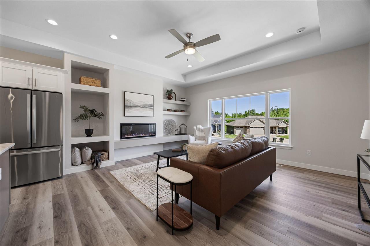 706 Silver Lane Iowa City IA 52245