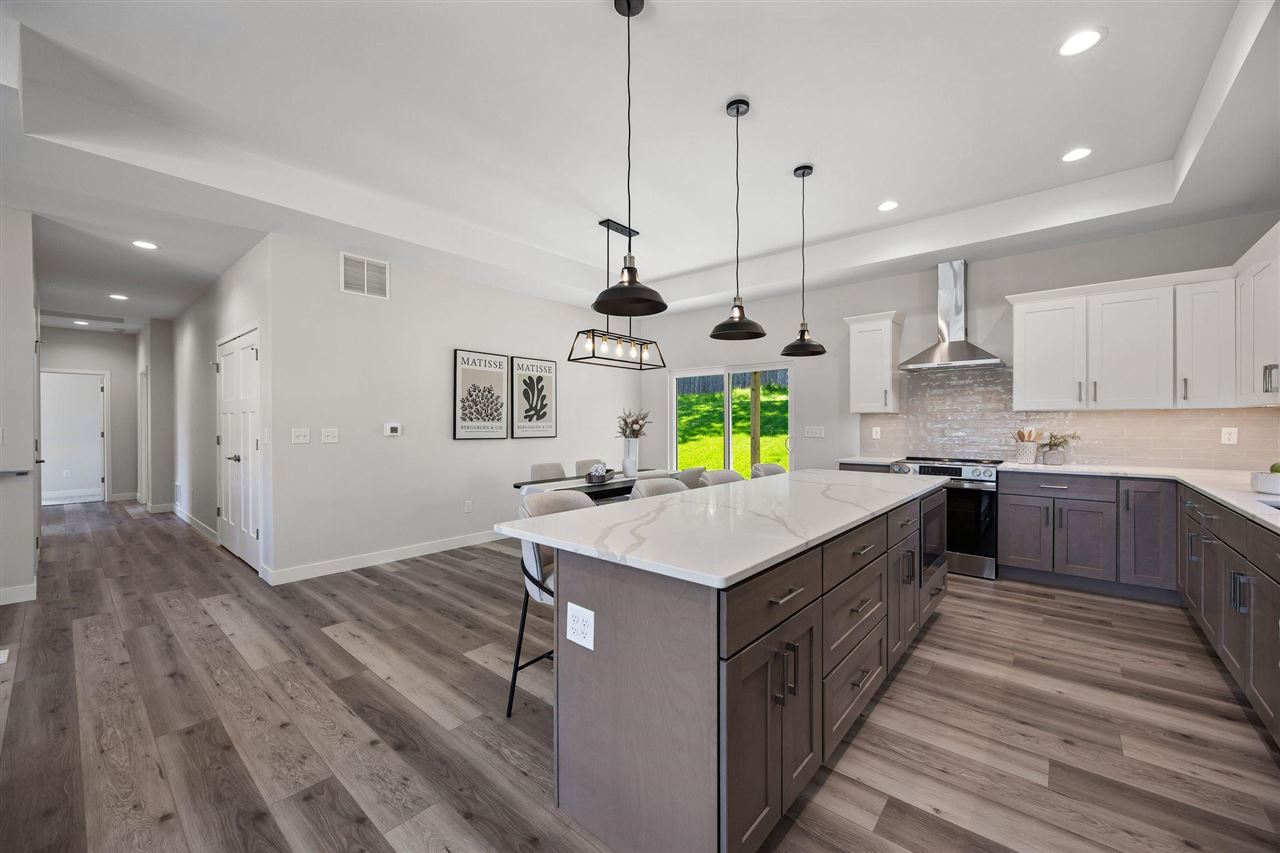 706 Silver Lane Iowa City IA 52245