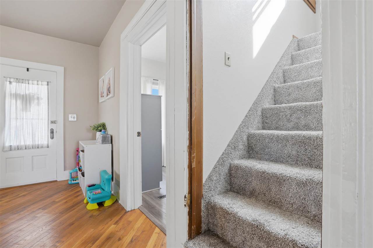 305 S Riggs Street Lone Tree IA 52755