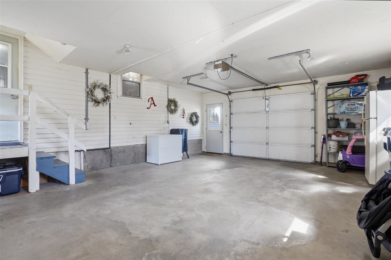 305 S Riggs Street Lone Tree IA 52755