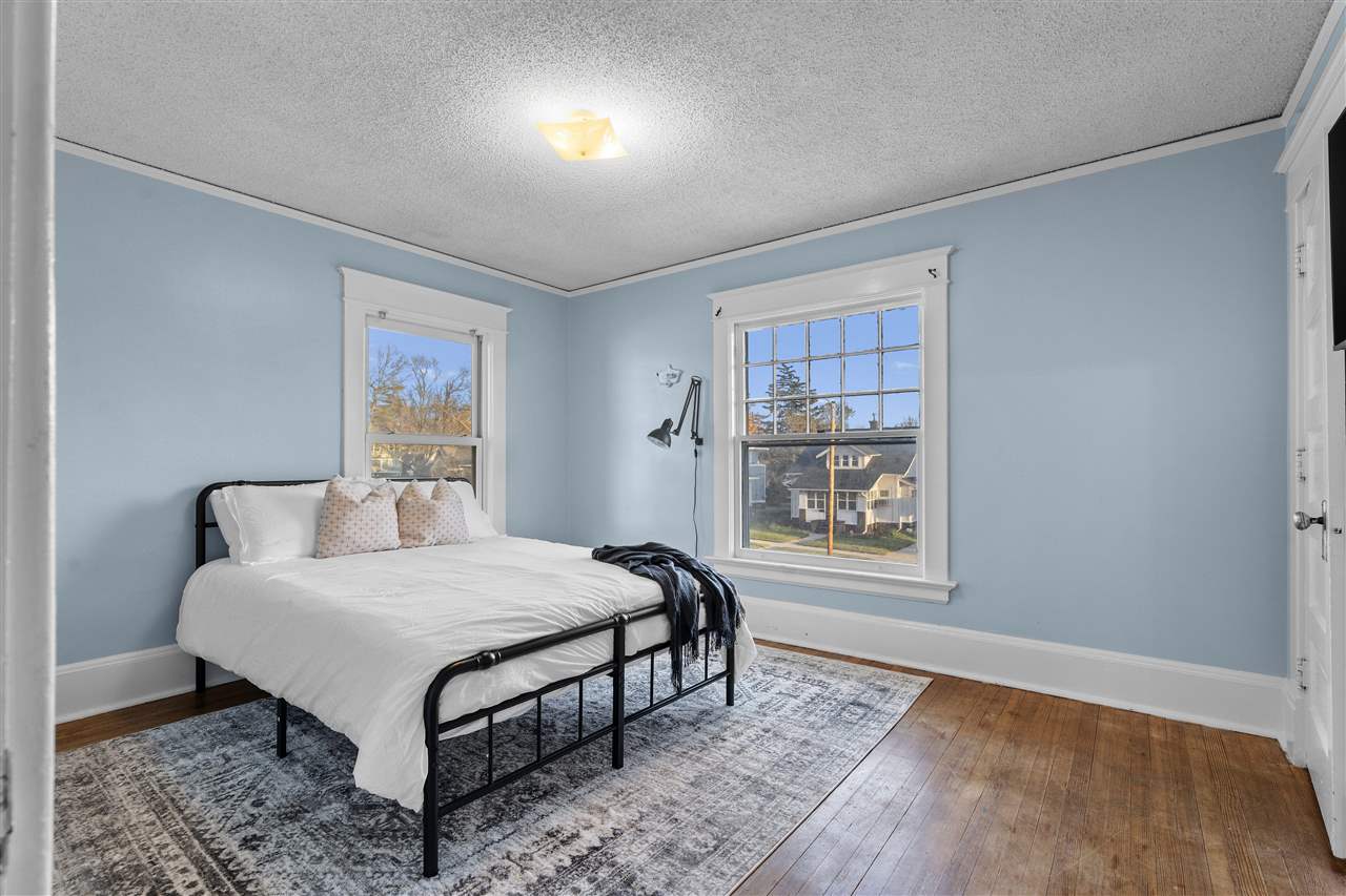 1720 2nd Avenue SE Cedar Rapids IA 52403