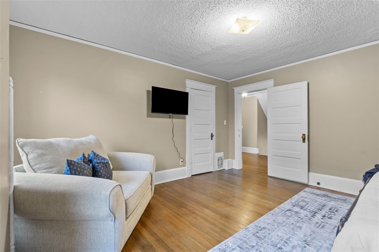 1720 2nd Avenue SE Cedar Rapids IA 52403