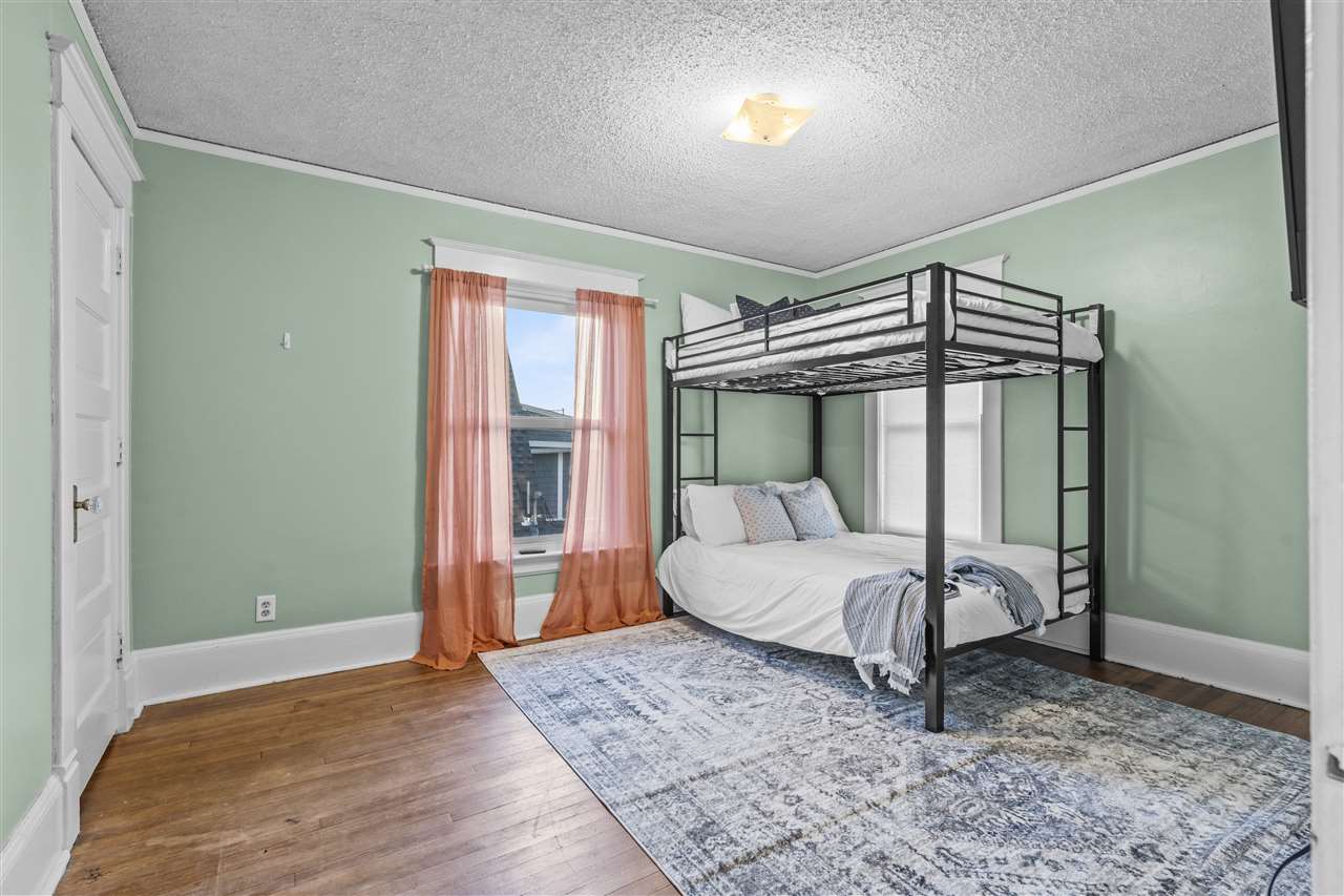 1720 2nd Avenue SE Cedar Rapids IA 52403