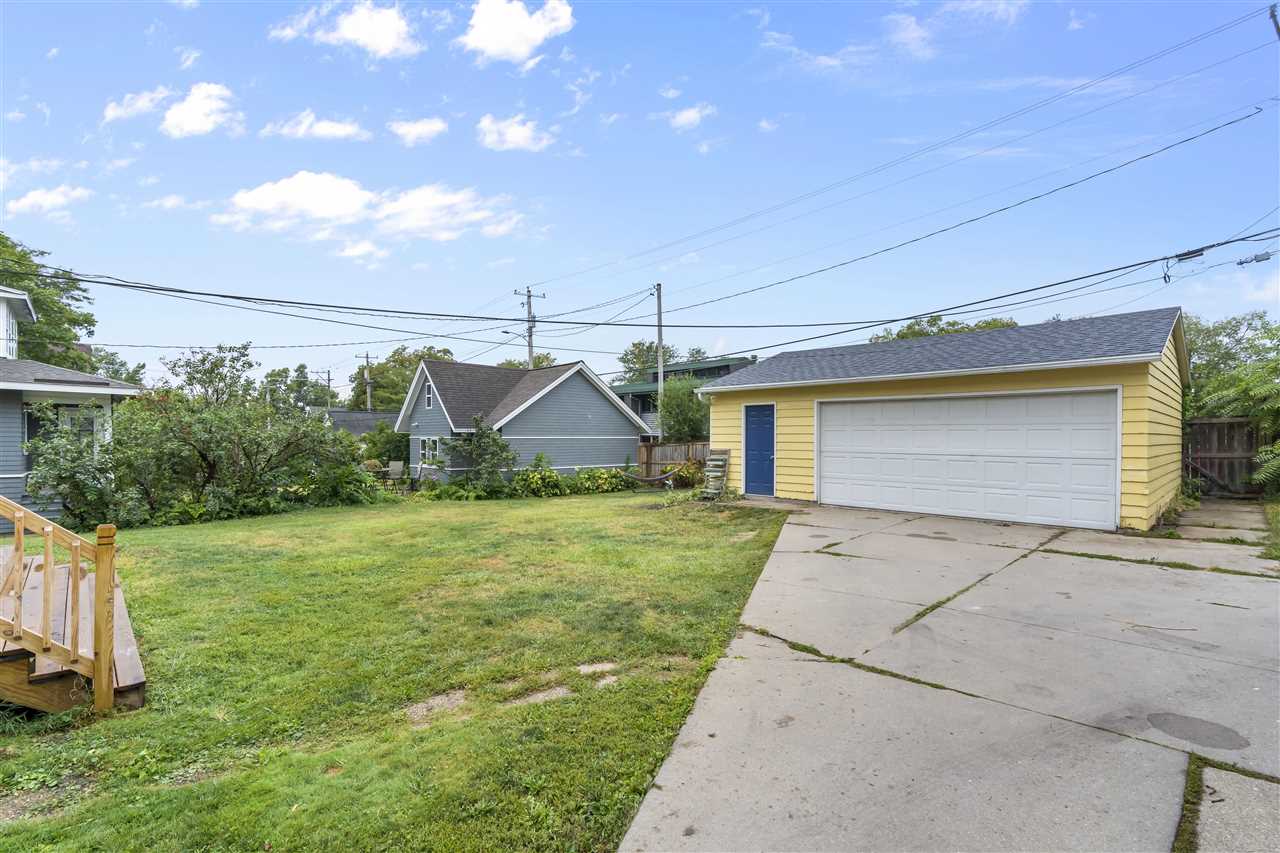 1720 2nd Avenue SE Cedar Rapids IA 52403