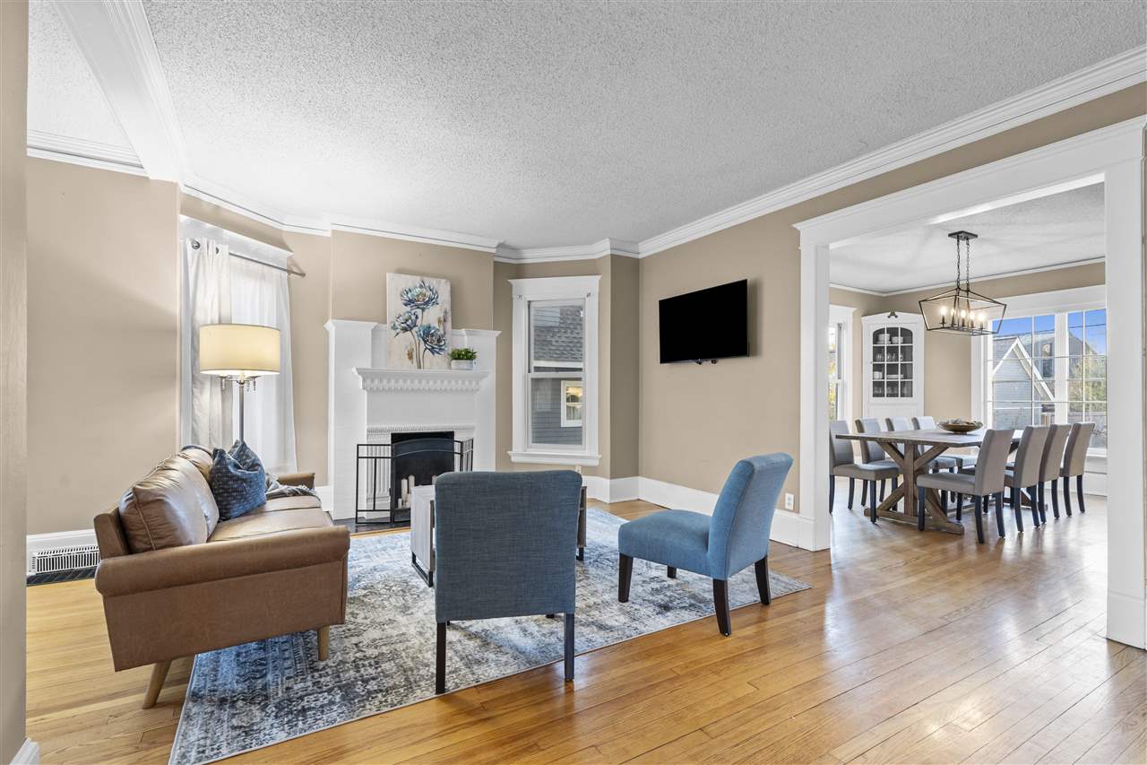 1720 2nd Avenue SE Cedar Rapids IA 52403
