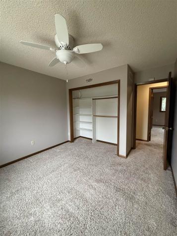 30 Denbigh Drive Iowa City IA 52246