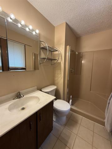 30 Denbigh Drive Iowa City IA 52246