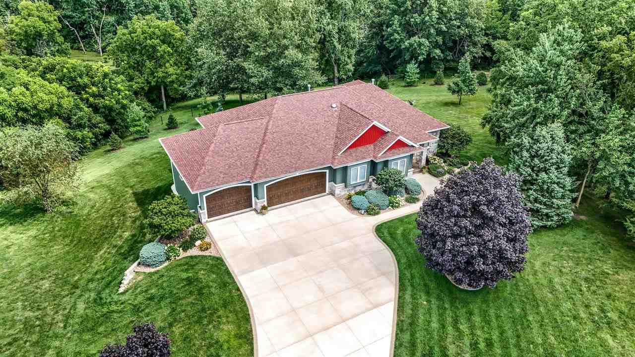 1356 NE Lakewoods Court Swisher IA 52338