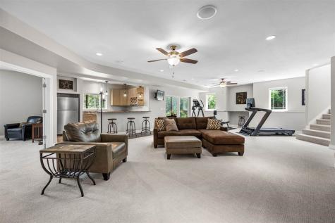 1356 NE Lakewoods Court Swisher IA 52338