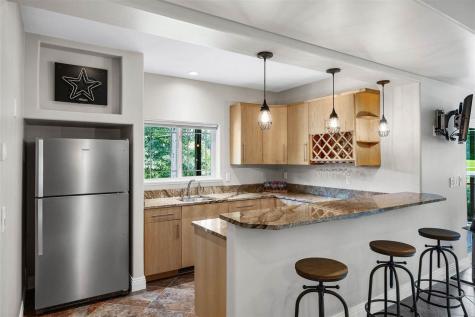 1356 NE Lakewoods Court Swisher IA 52338