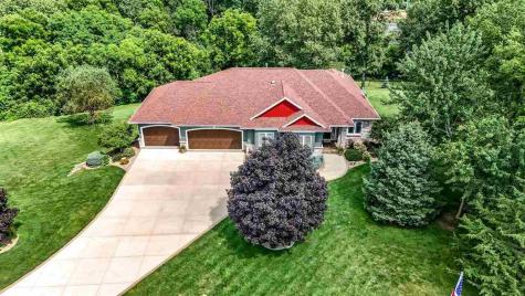 1356 NE Lakewoods Court Swisher IA 52338