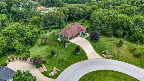 1356 NE Lakewoods Court Swisher IA 52338