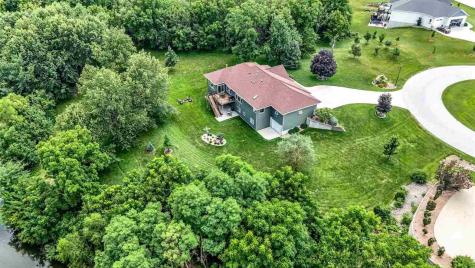 1356 NE Lakewoods Court Swisher IA 52338