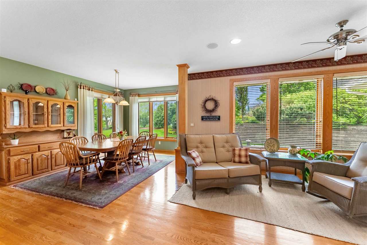 1402 Ridgeview Court Washington IA 52353
