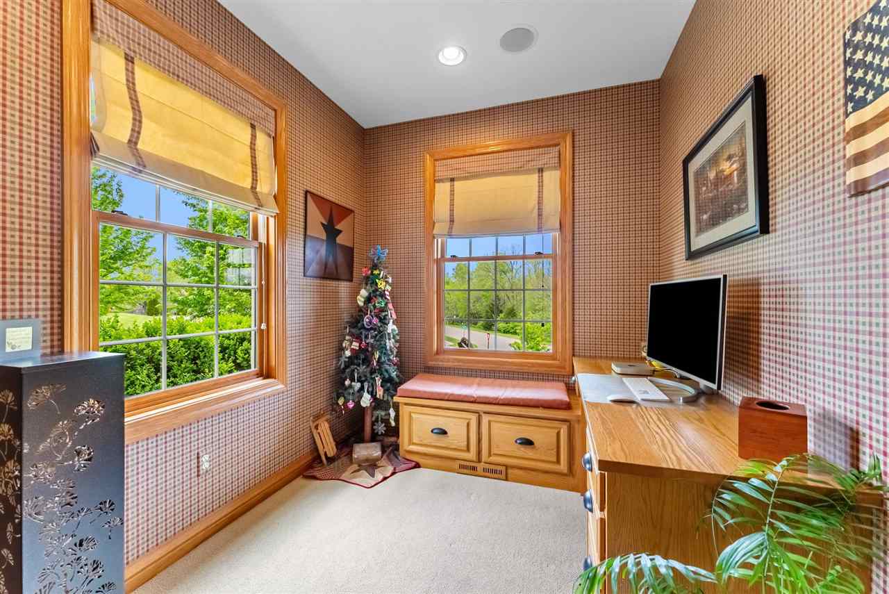 1402 Ridgeview Court Washington IA 52353