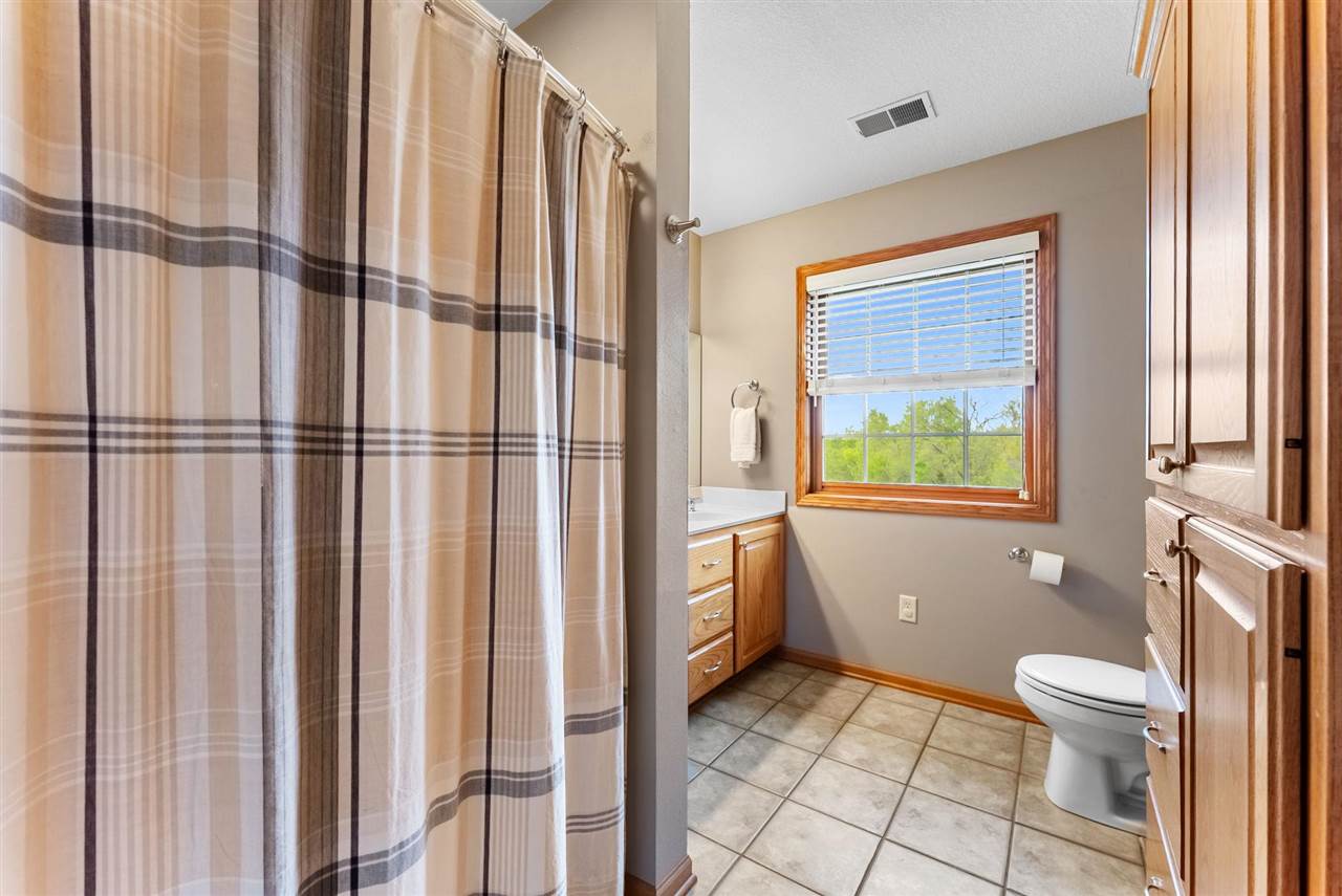 1402 Ridgeview Court Washington IA 52353