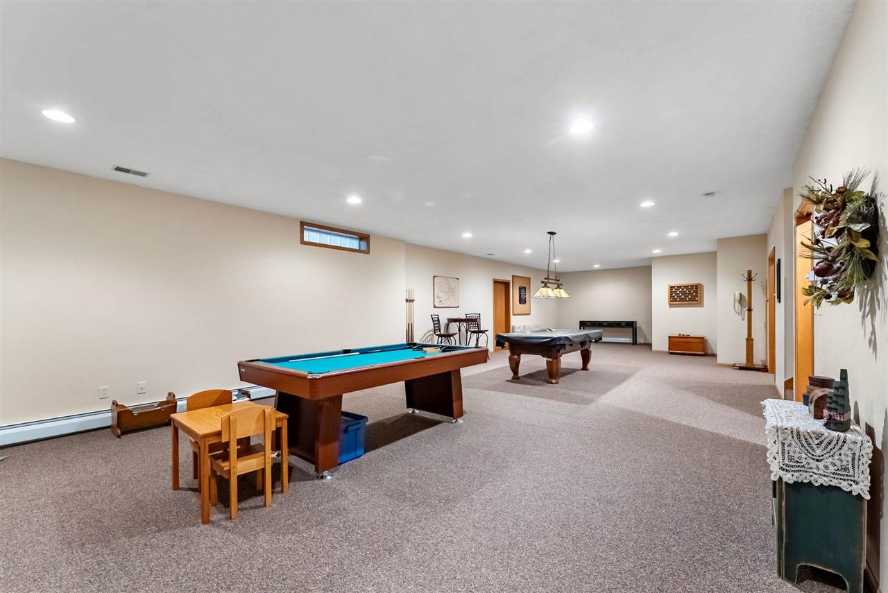 1402 Ridgeview Court Washington IA 52353