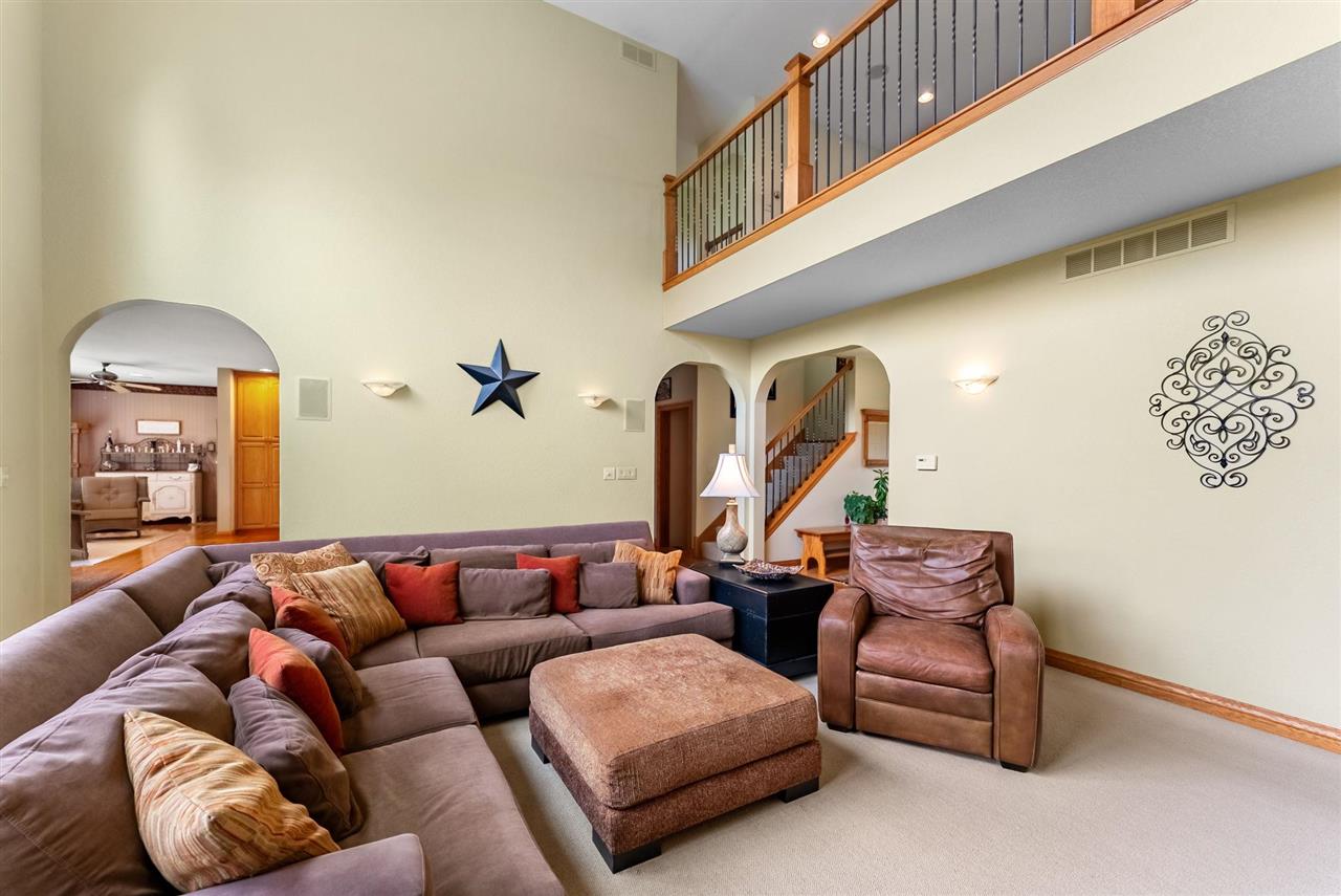 1402 Ridgeview Court Washington IA 52353
