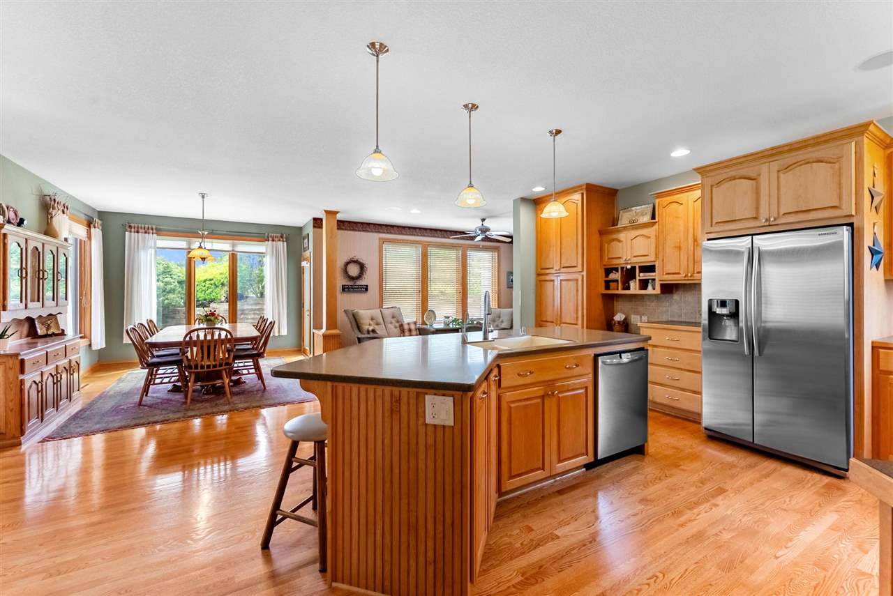 1402 Ridgeview Court Washington IA 52353