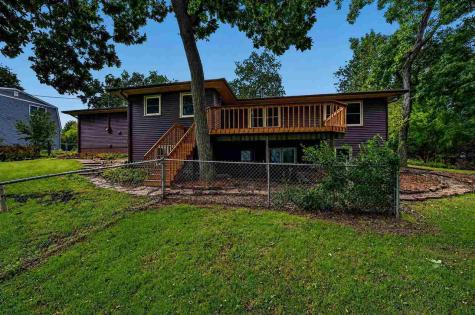 164 Hummingbird Lane Iowa City IA 52245