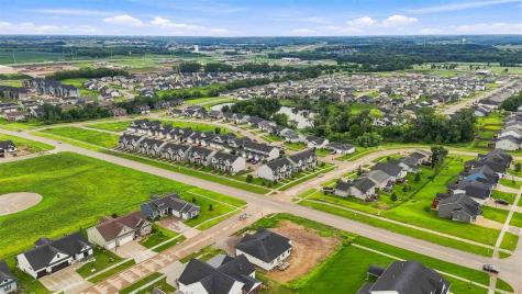1401 Green Oak Pass Tiffin IA 52340