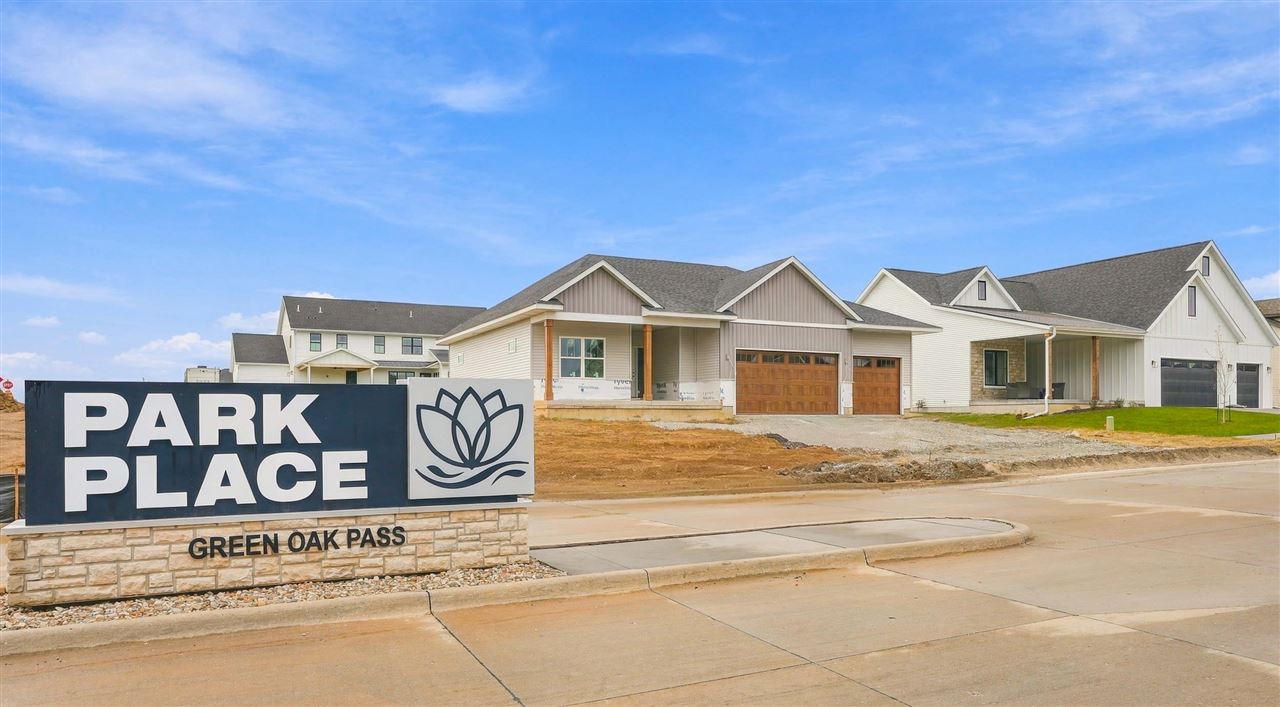 1401 Green Oak Pass Tiffin IA 52340