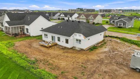 1401 Green Oak Pass Tiffin IA 52340