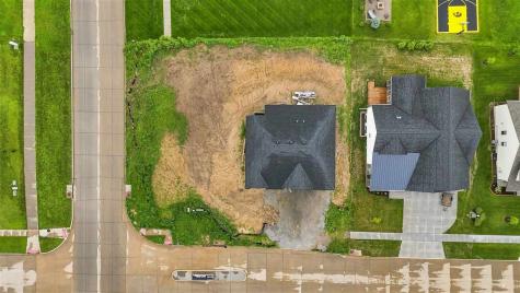 1401 Green Oak Pass Tiffin IA 52340