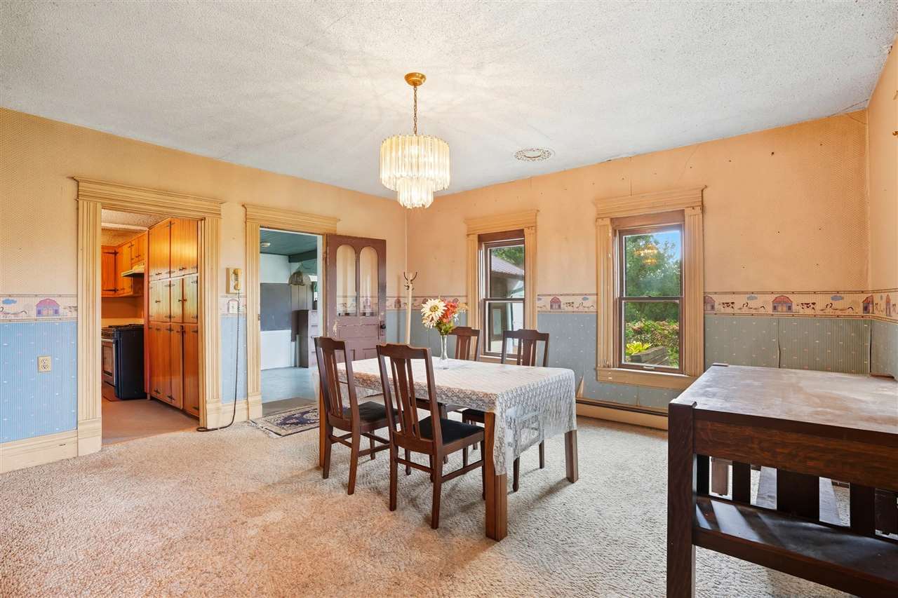 1232 540th Street SW Kalona IA 52247