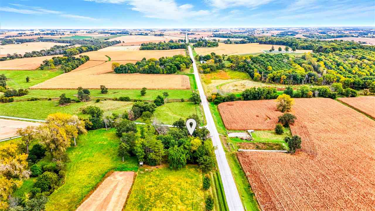 1232 540th Street SW Kalona IA 52247