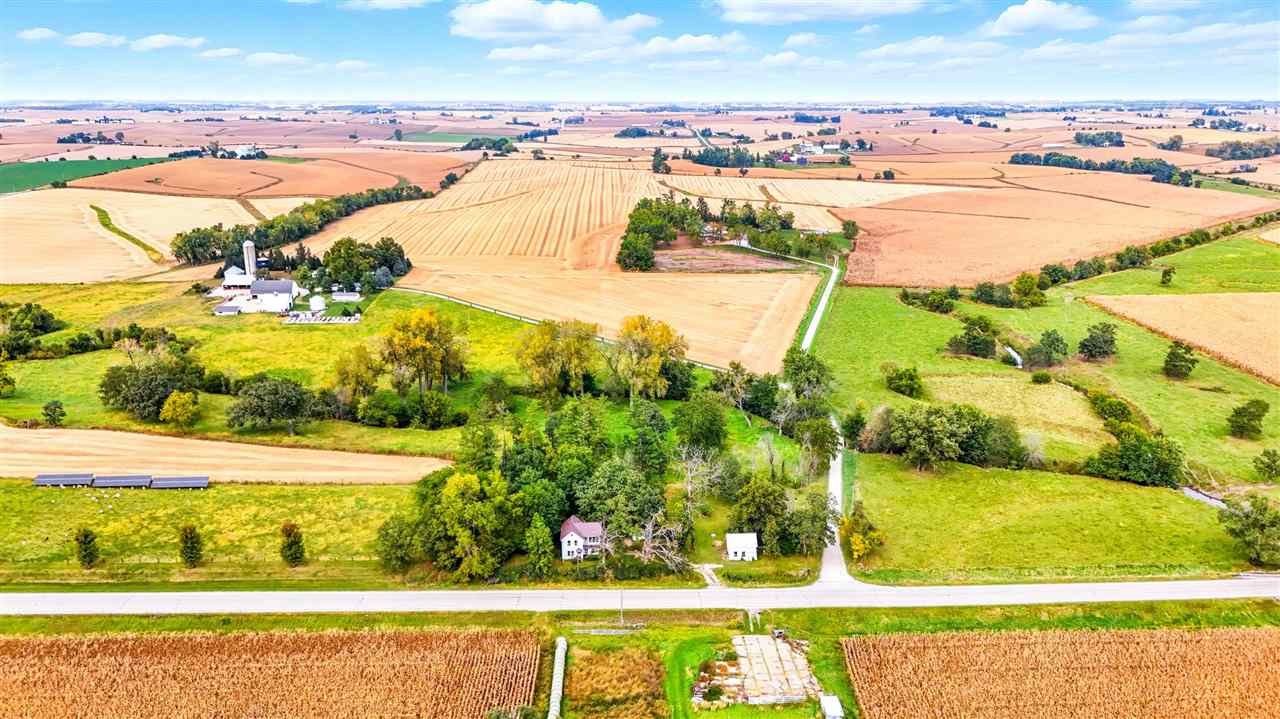 1232 540th Street SW Kalona IA 52247