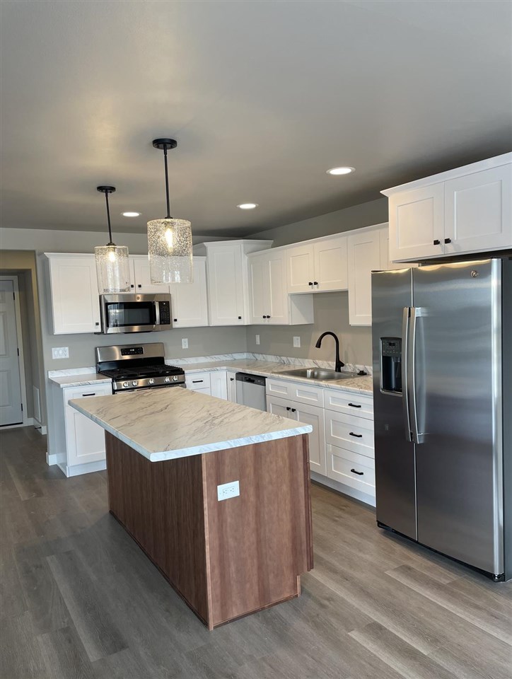 850 Armands Lane Tiffin IA 52340
